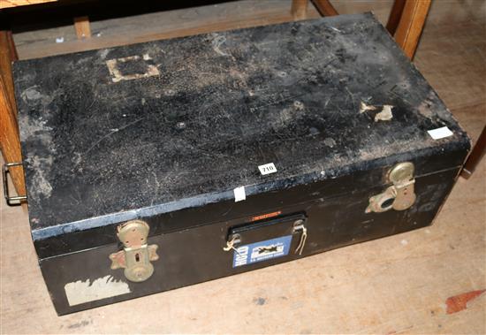 Tin trunk